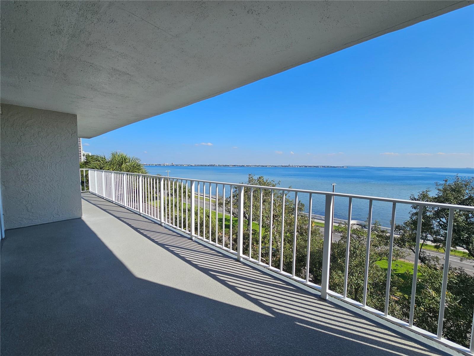 BAYSHORE DIPLOMAT A CONDOMINIUM - Residential Lease