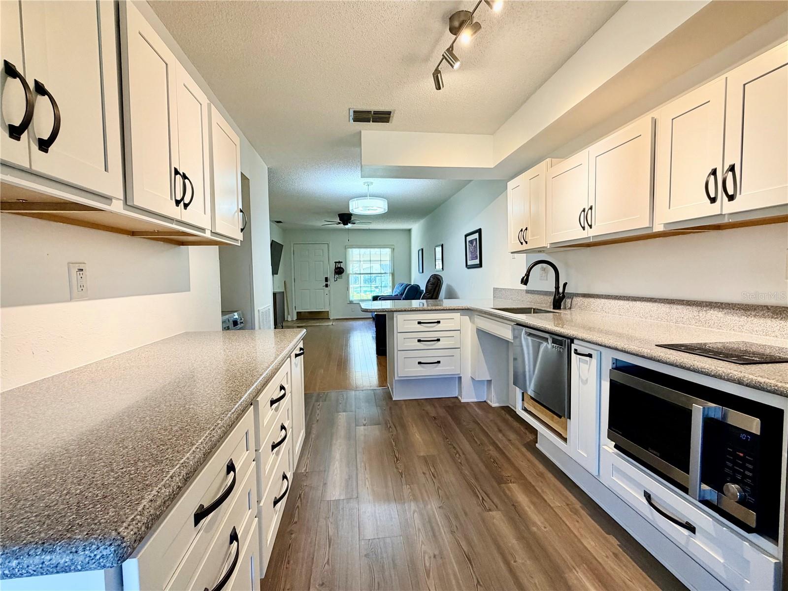 SCOTSDALE VILLA CONDO - Residential