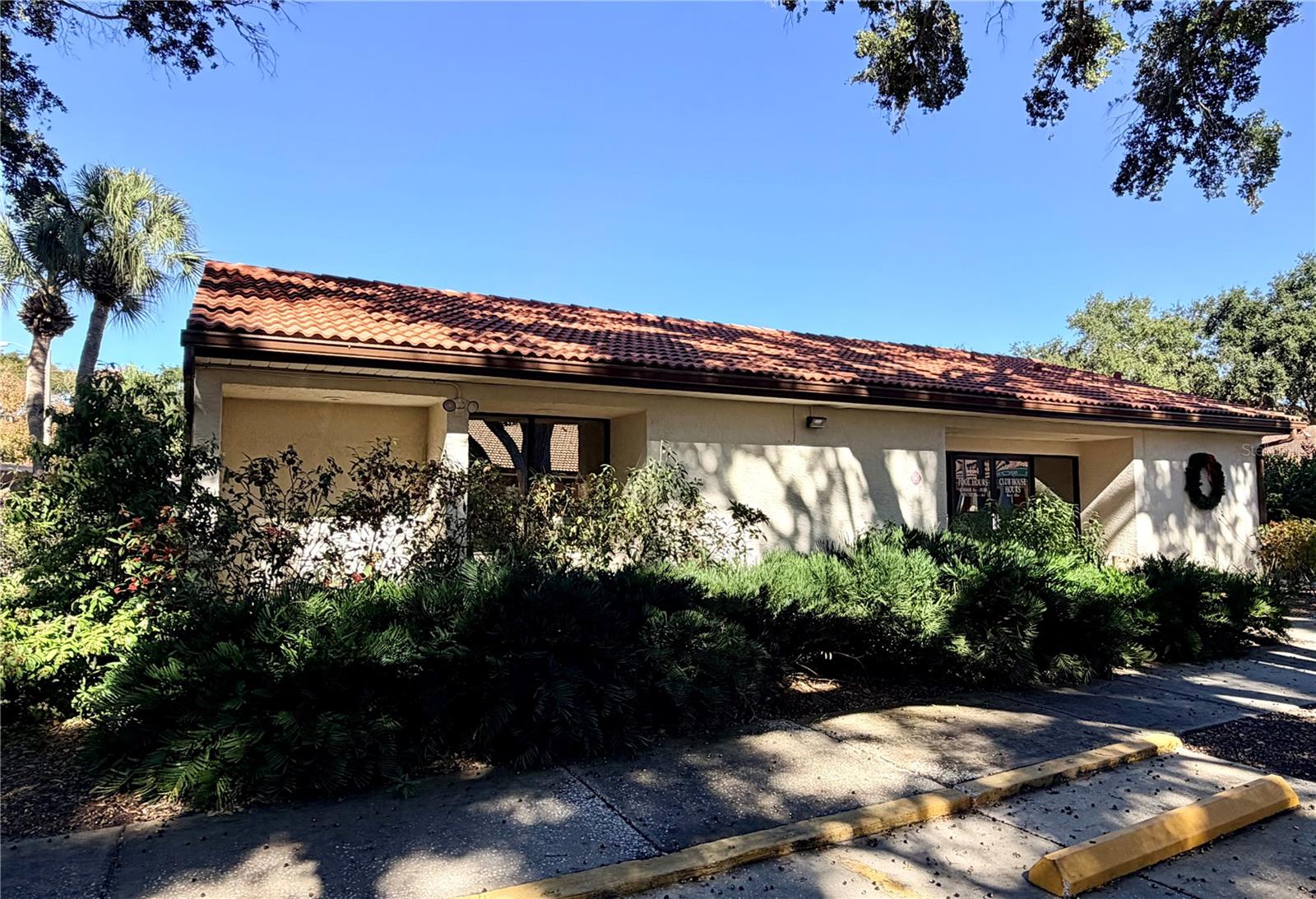 SCOTSDALE VILLA CONDO - Residential