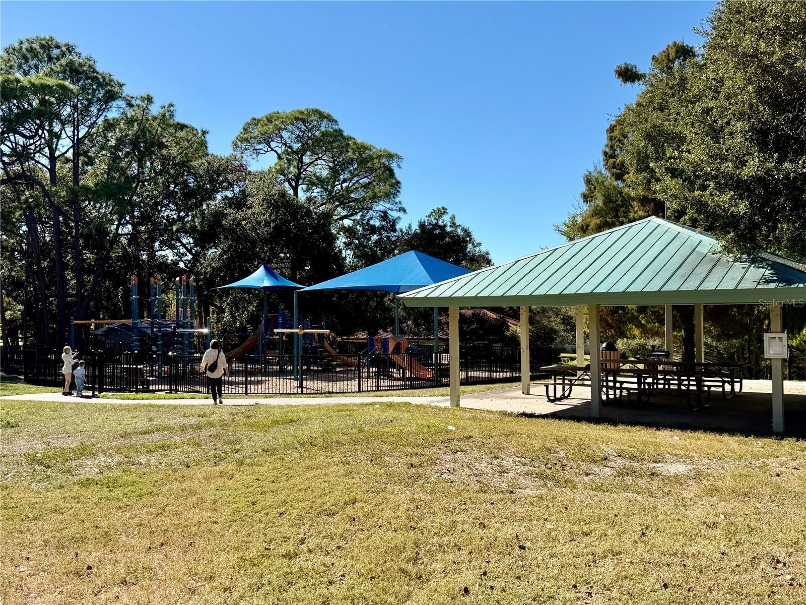 SCOTSDALE VILLA CONDO - Residential