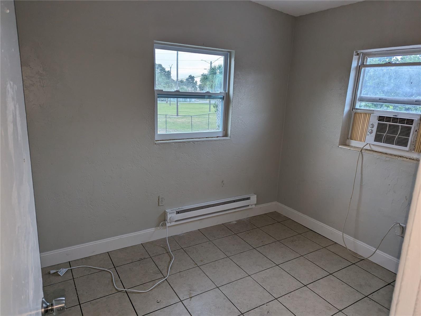 TANHURST SUB - Residential Lease