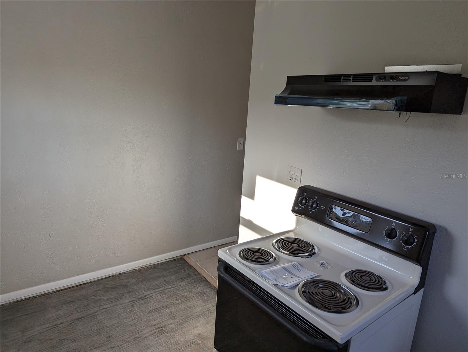 TANHURST SUB - Residential Lease