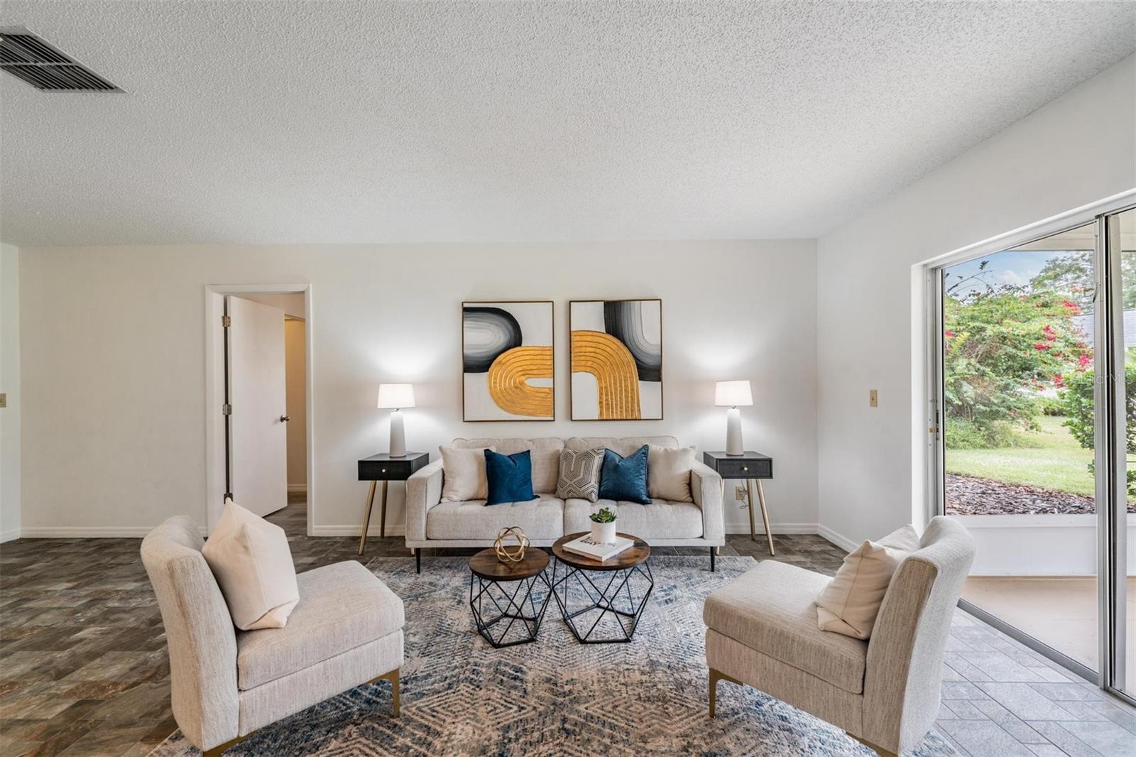 HIGHLAND LAKES - Residential