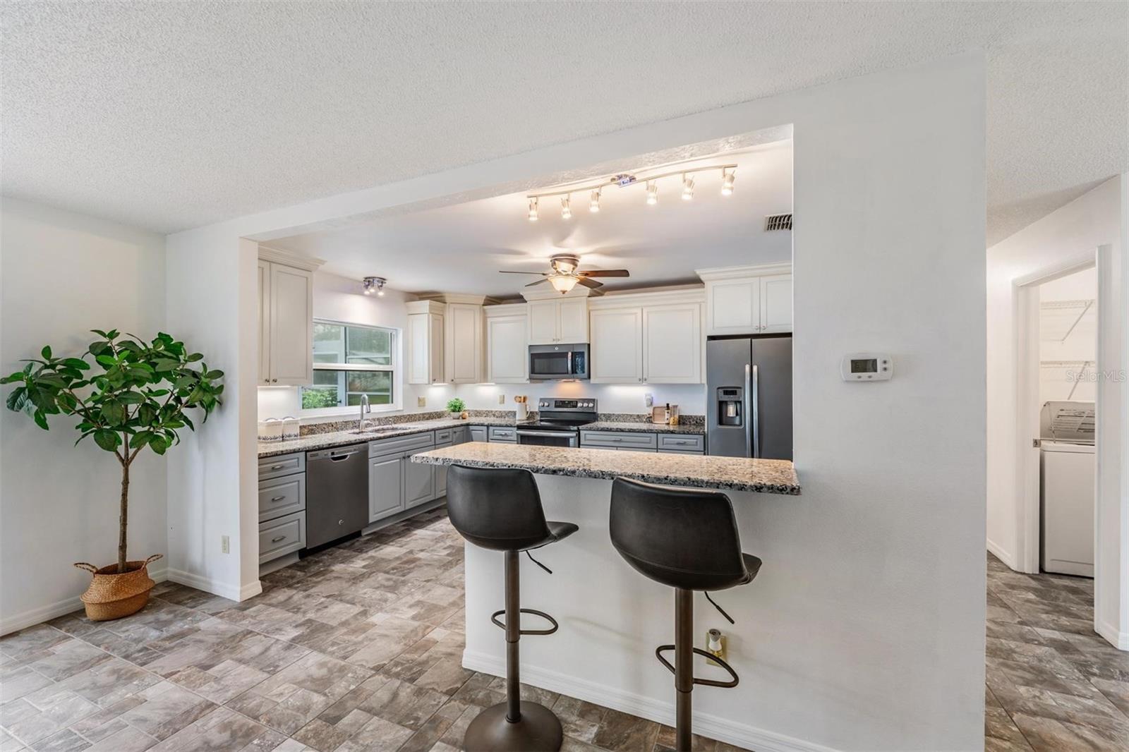 HIGHLAND LAKES - Residential