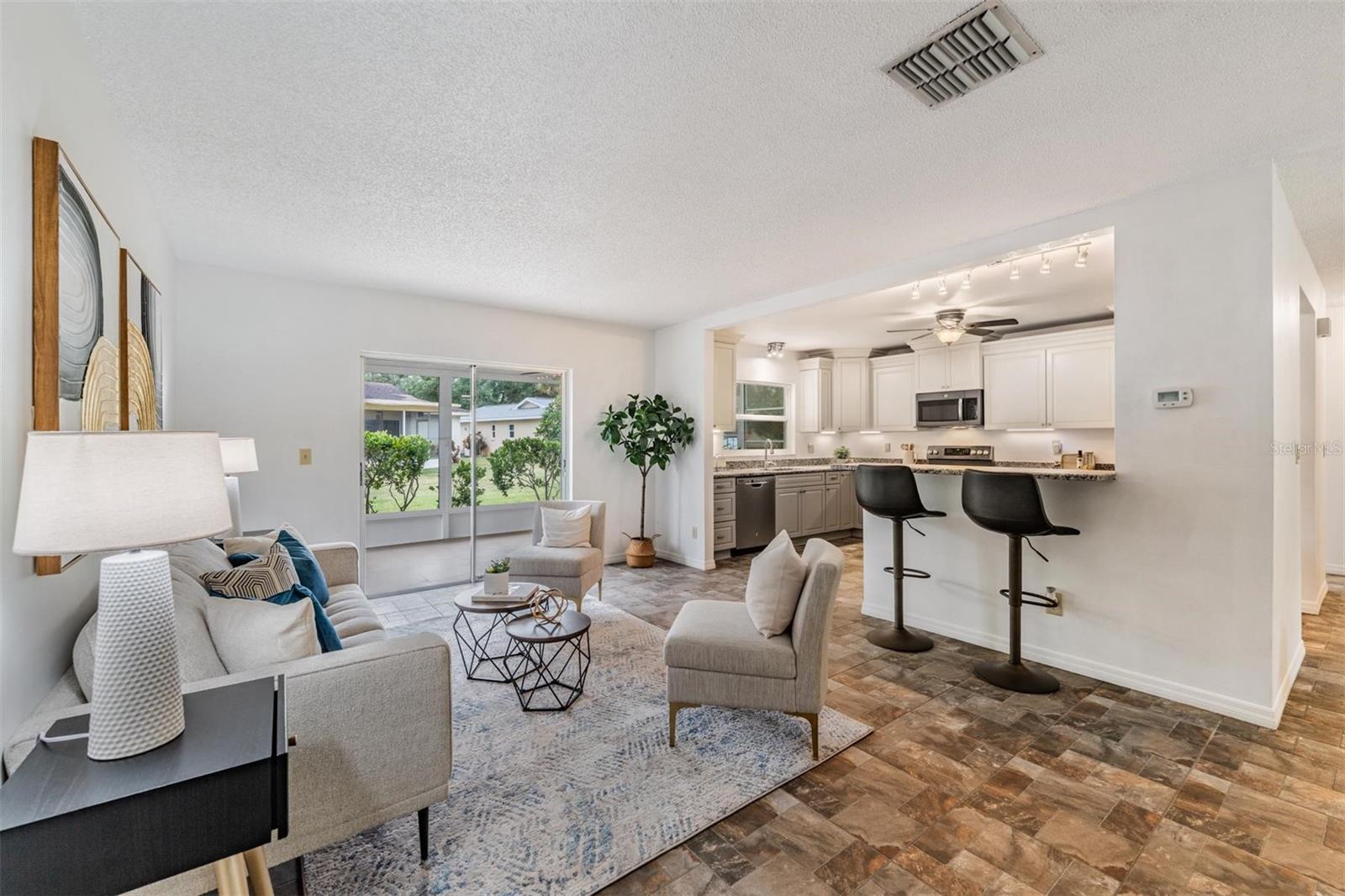 HIGHLAND LAKES - Residential