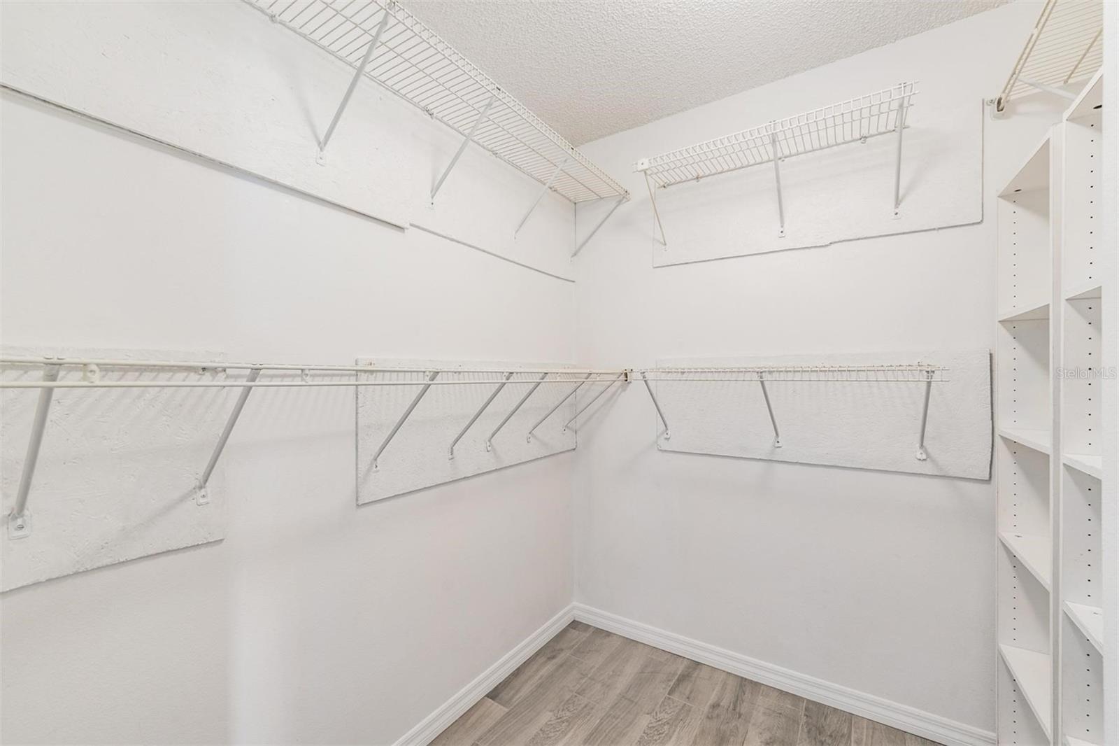 HIGHLAND LAKES - Residential