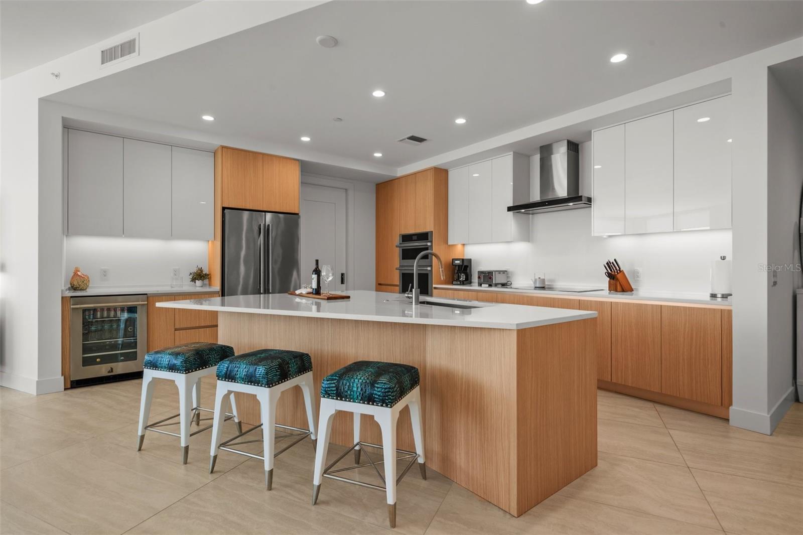 BAYSO SARASOTA - Residential