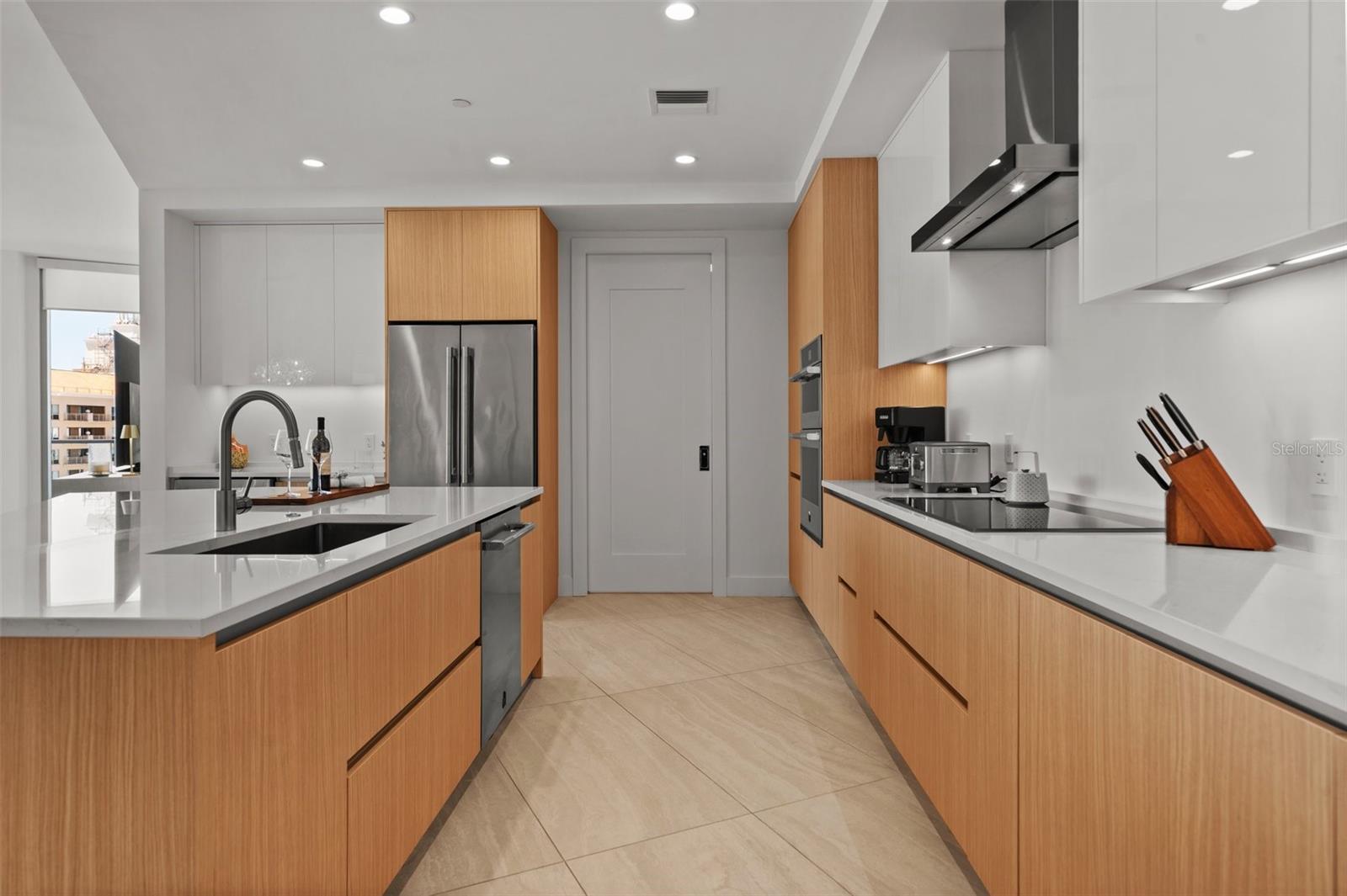 BAYSO SARASOTA - Residential