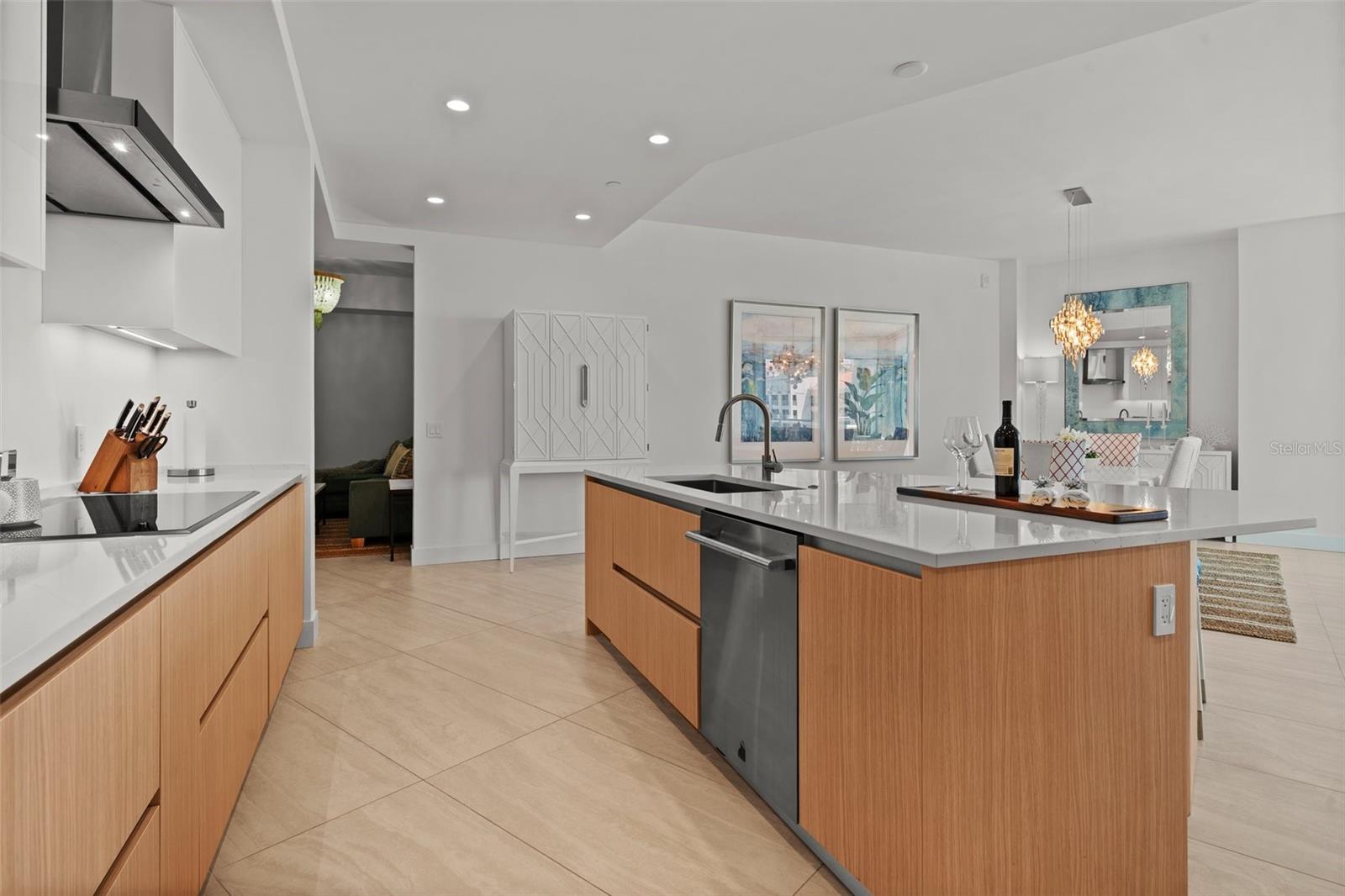 BAYSO SARASOTA - Residential