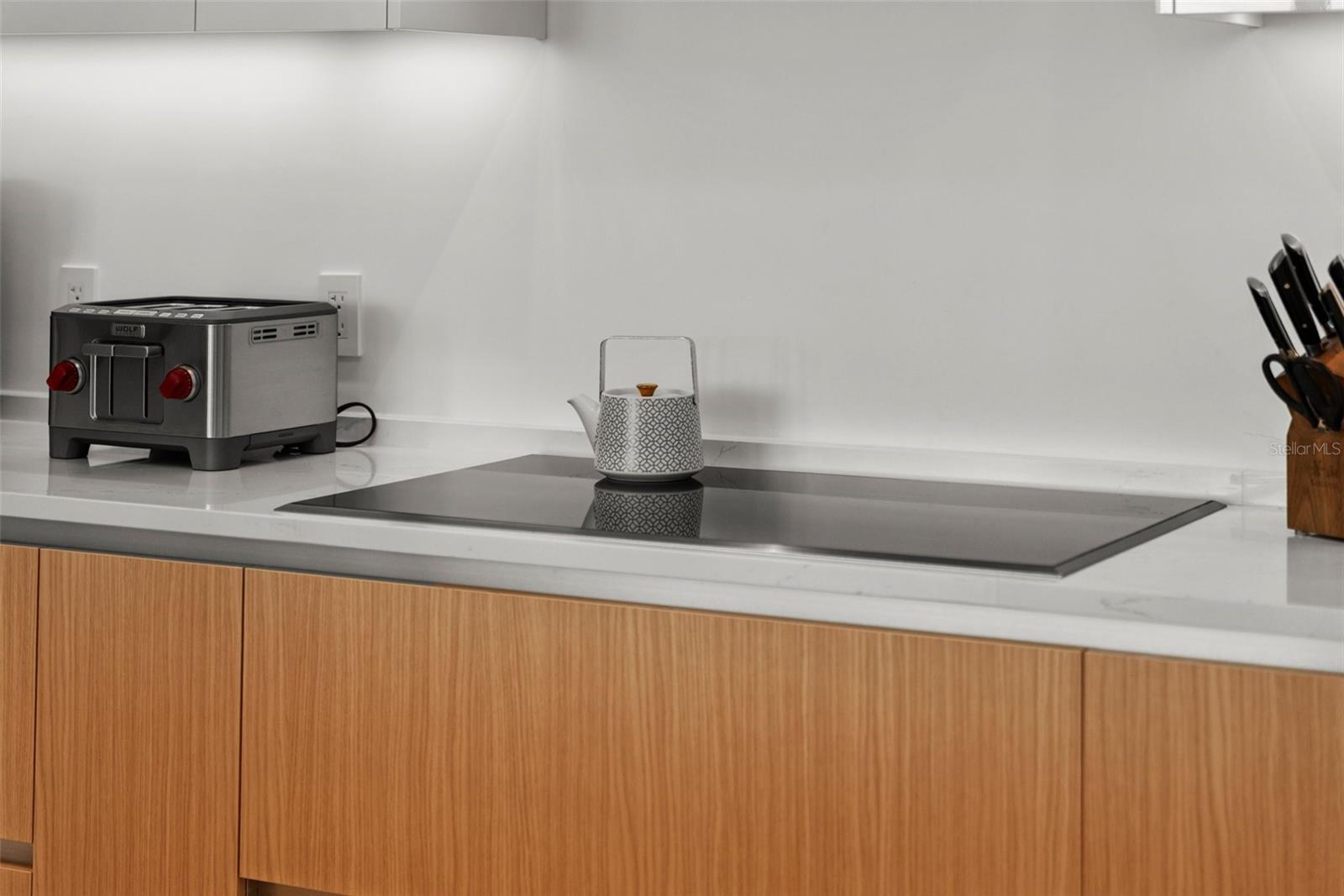 BAYSO SARASOTA - Residential