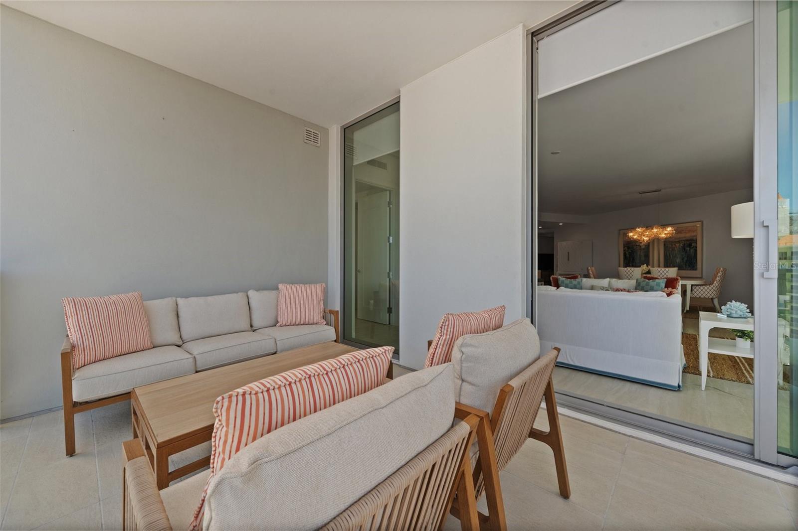 BAYSO SARASOTA - Residential