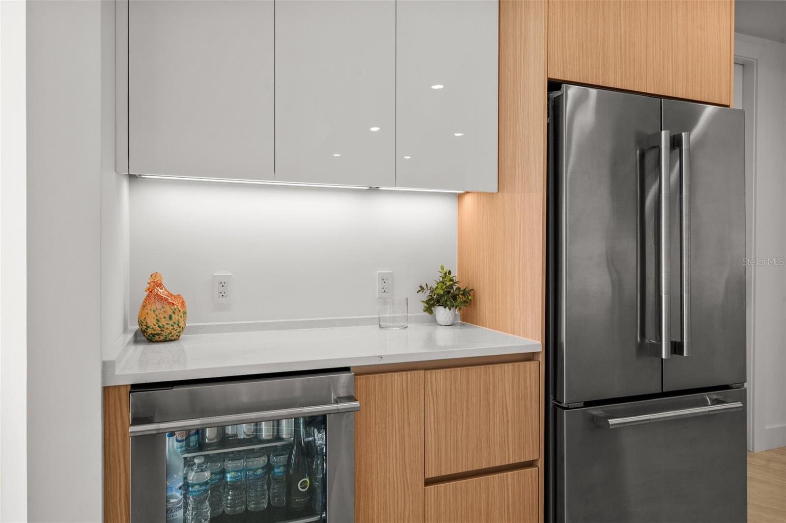 BAYSO SARASOTA - Residential