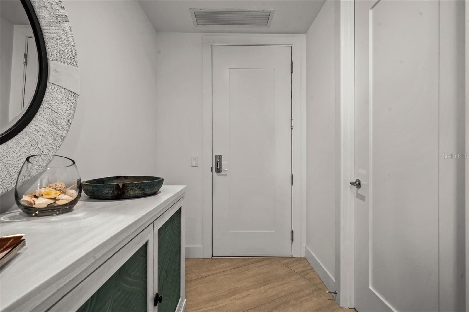 BAYSO SARASOTA - Residential