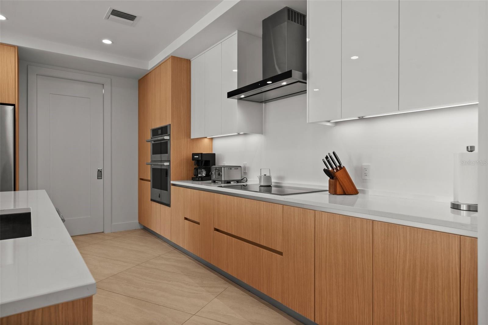 BAYSO SARASOTA - Residential