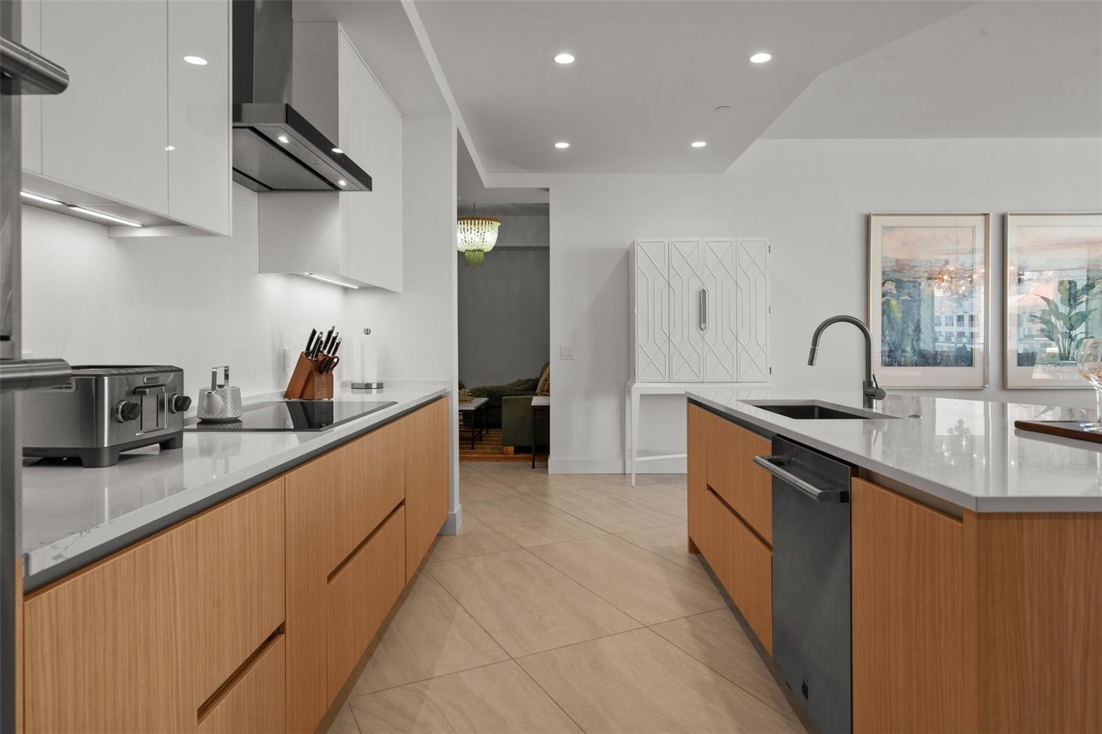 BAYSO SARASOTA - Residential