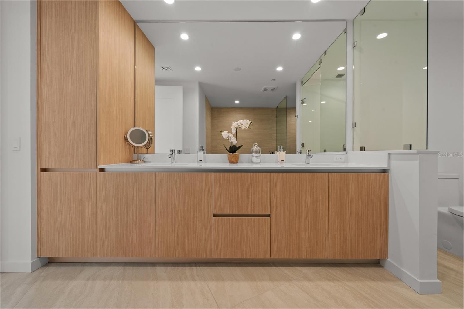 BAYSO SARASOTA - Residential