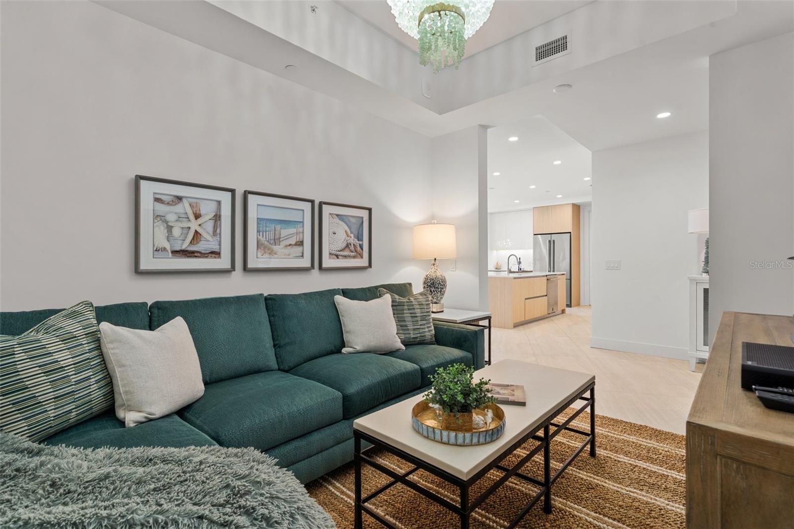 BAYSO SARASOTA - Residential