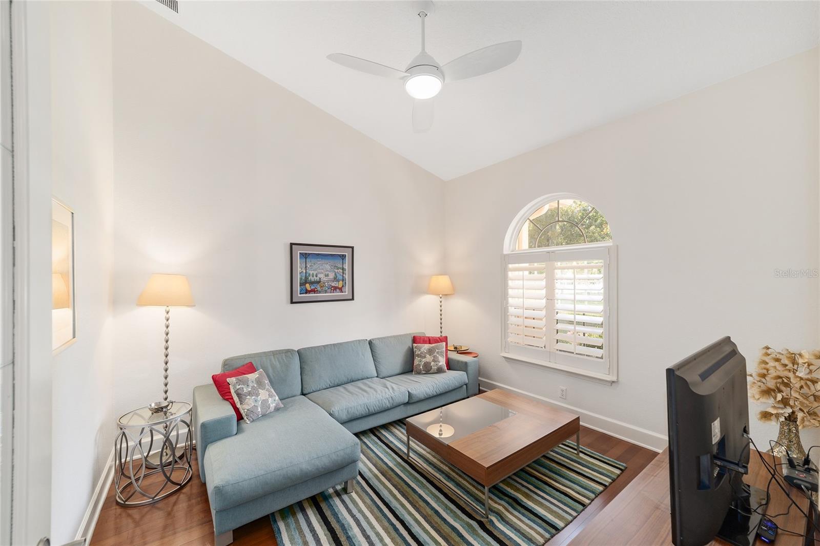 YORK HILL - Residential