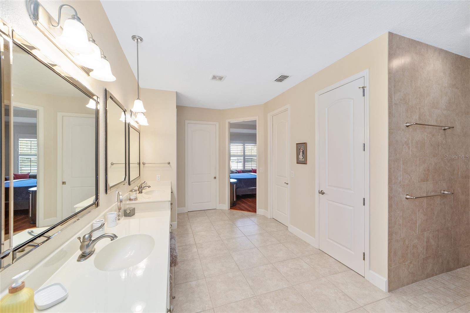 YORK HILL - Residential