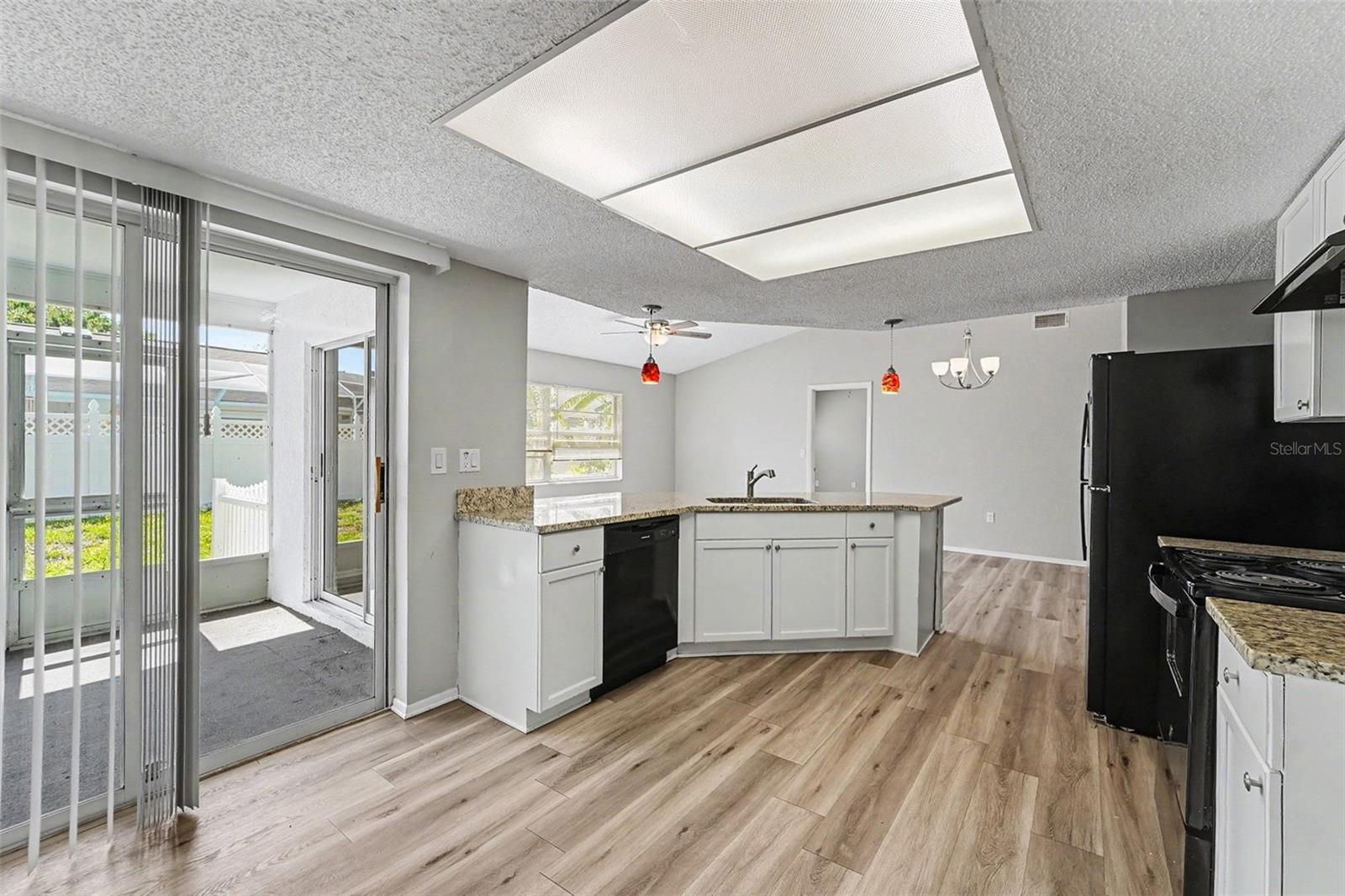 WOODRIDGE ESTATES A SUB - Residential