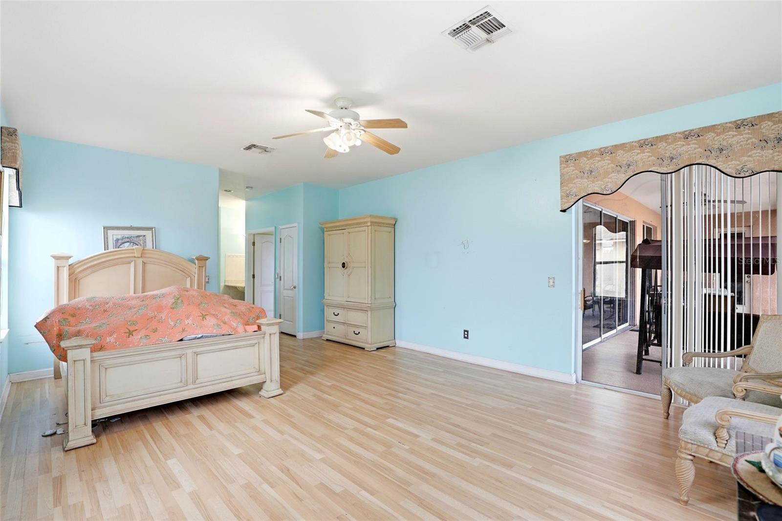 WESTOVER CLUB PH 01 44/139 - Residential