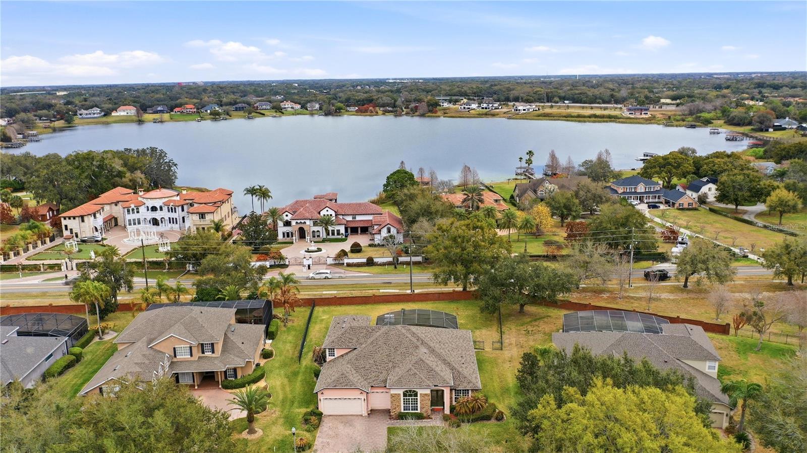 WESTOVER CLUB PH 01 44/139 - Residential