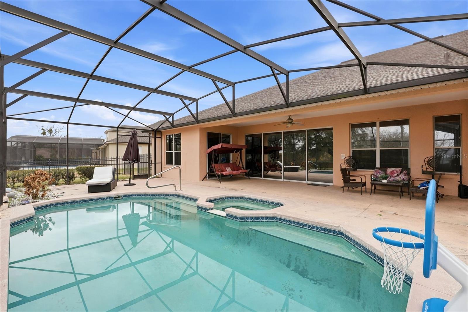 WESTOVER CLUB PH 01 44/139 - Residential