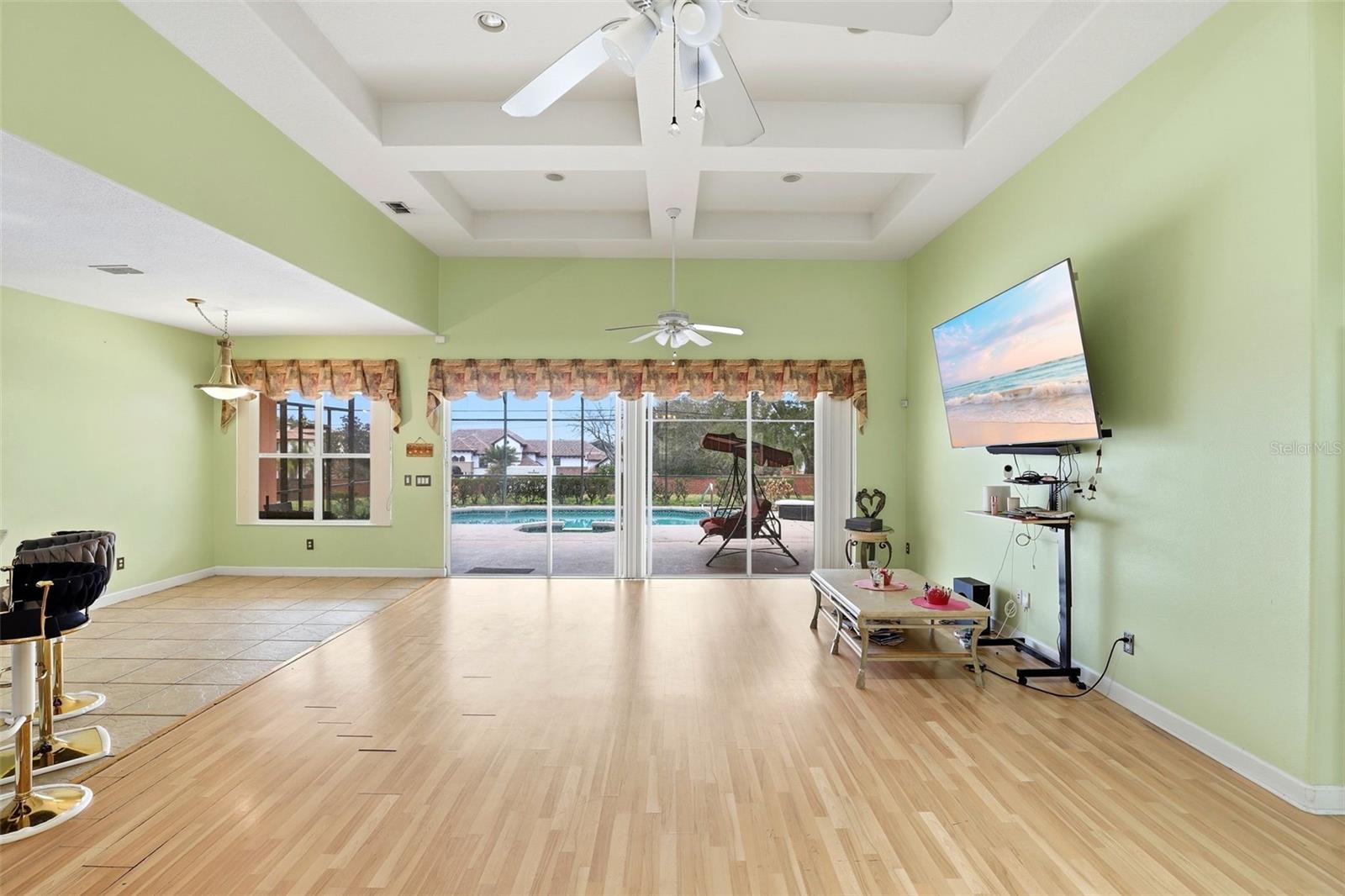 WESTOVER CLUB PH 01 44/139 - Residential