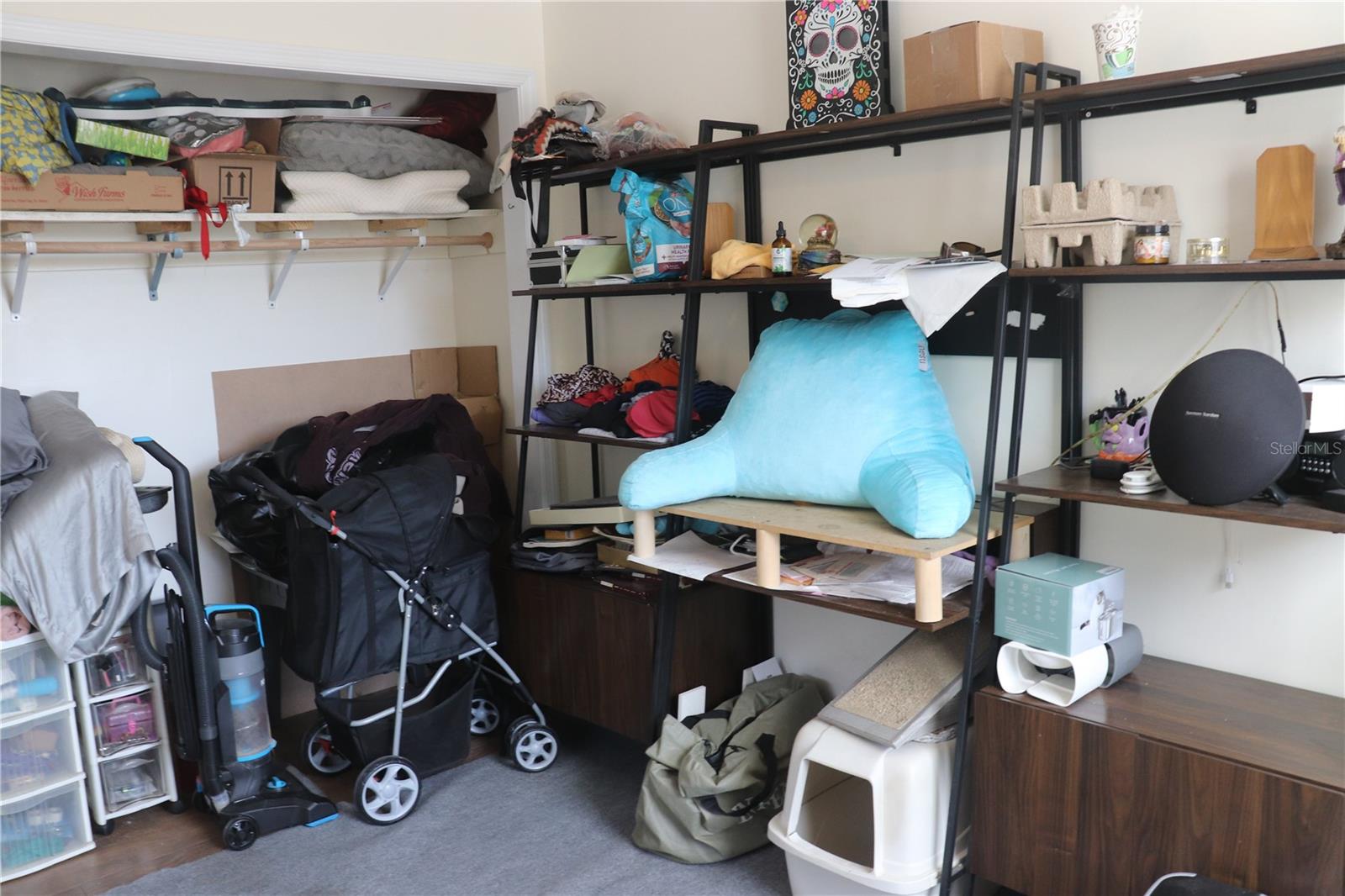 TOWNSITE/TUCKAHO - Residential