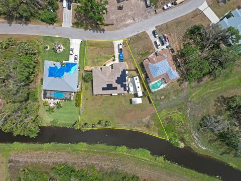 A home in NORTH PORT