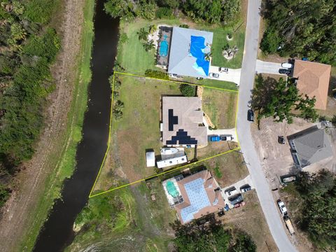 A home in NORTH PORT