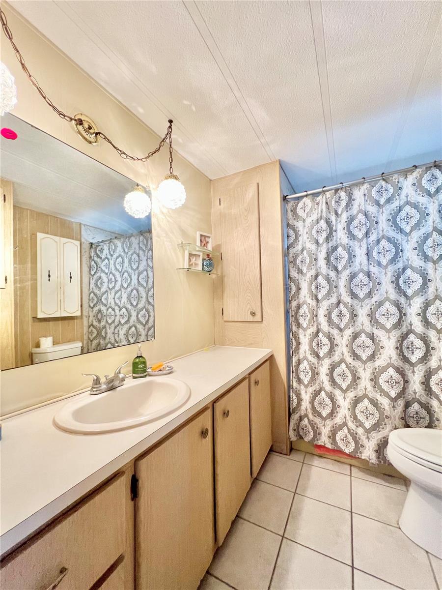 FAIRWAY VILLAGE MOBILE HOME PARK UNREC - Residential