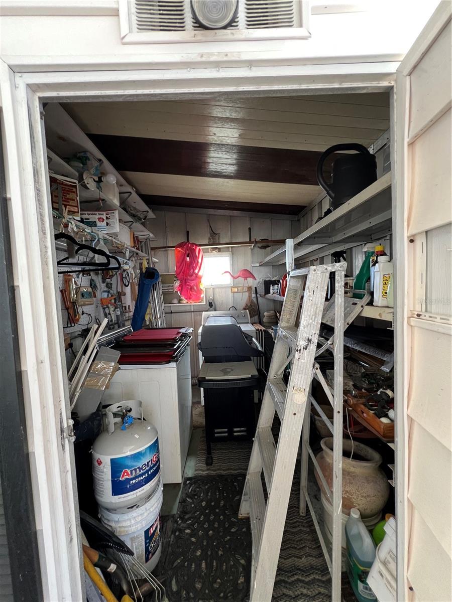 FAIRWAY VILLAGE MOBILE HOME PARK UNREC - Residential