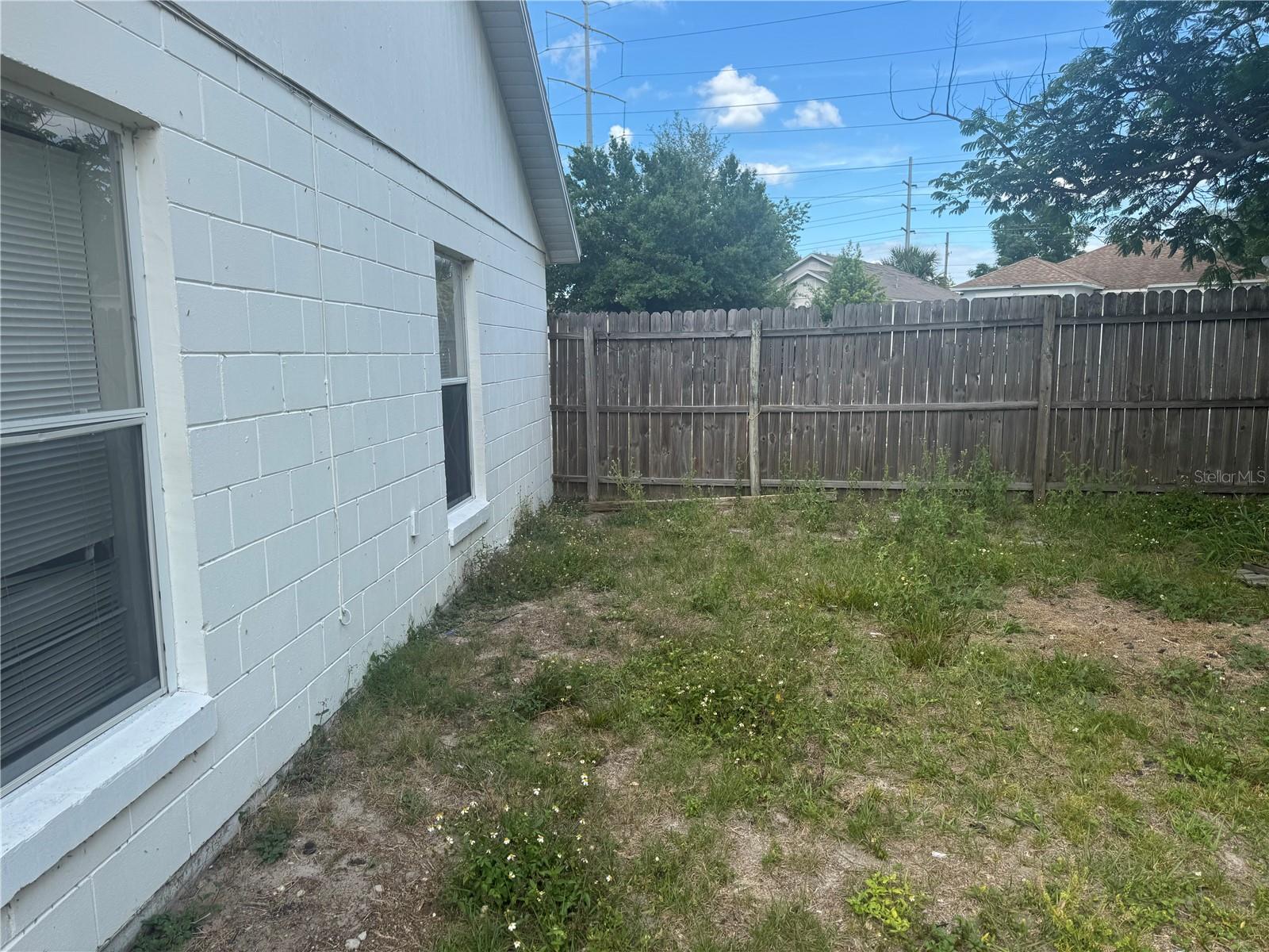 SILVER PINES POINTE PH 01 - Residential