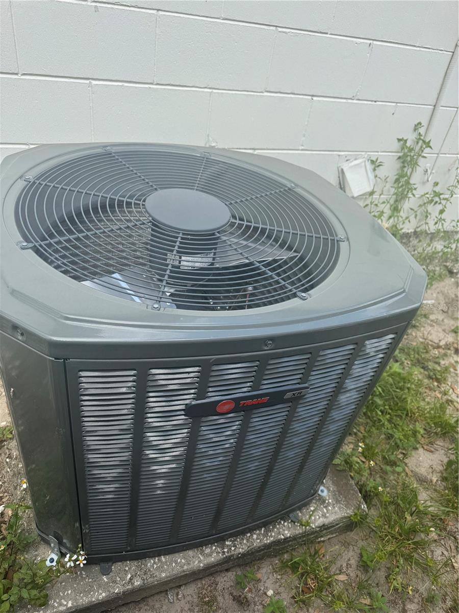 SILVER PINES POINTE PH 01 - Residential