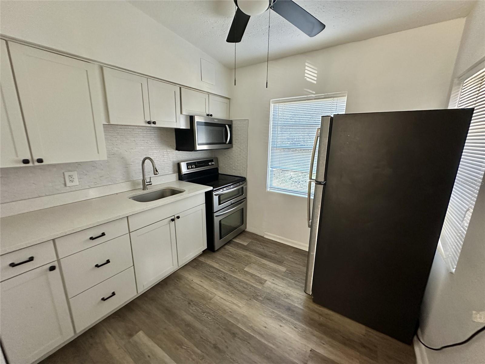 MRS DORA LEE - Residential Lease