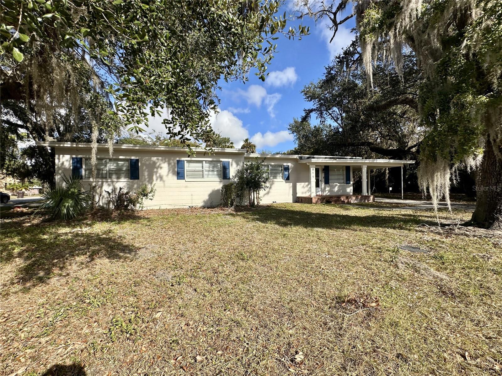 MRS DORA LEE - Residential Lease