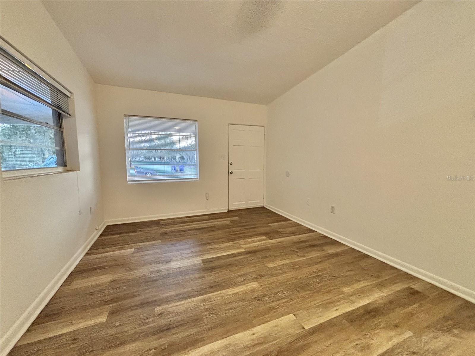 MRS DORA LEE - Residential Lease