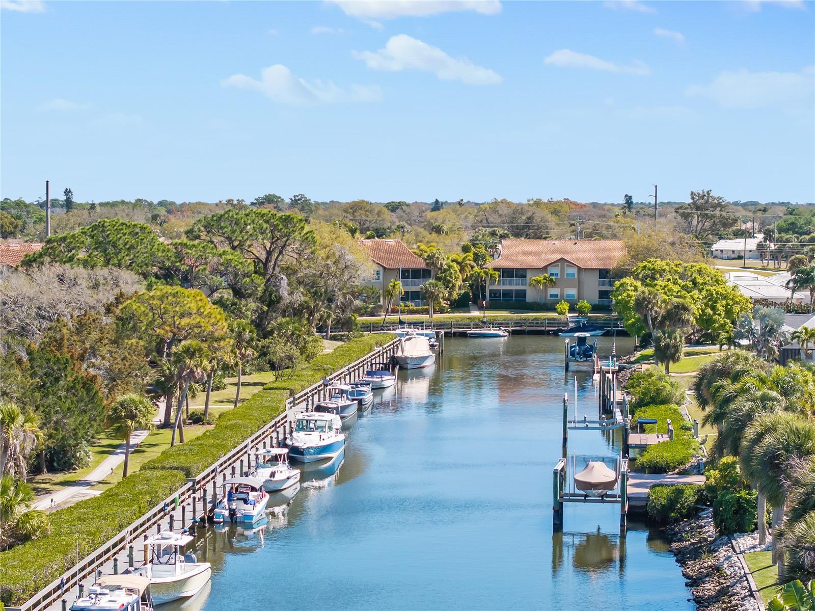 BLACKBURN HARBOR RESIDENCES - Residential