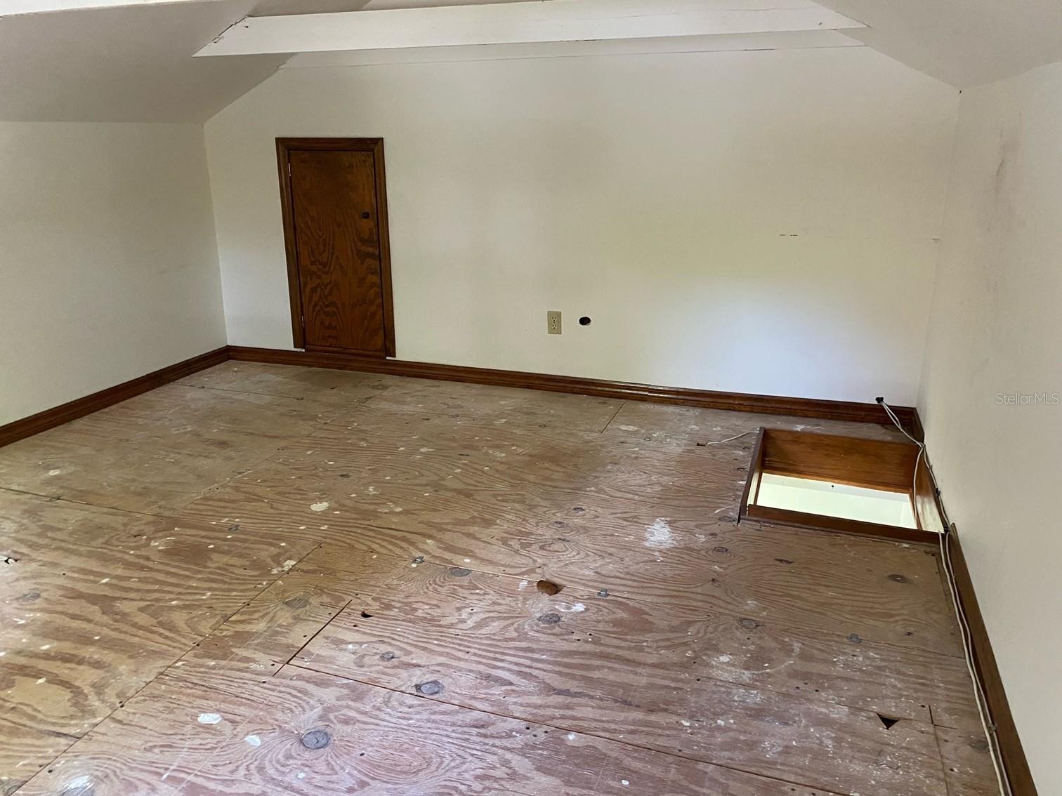 UNPLATTED - Residential