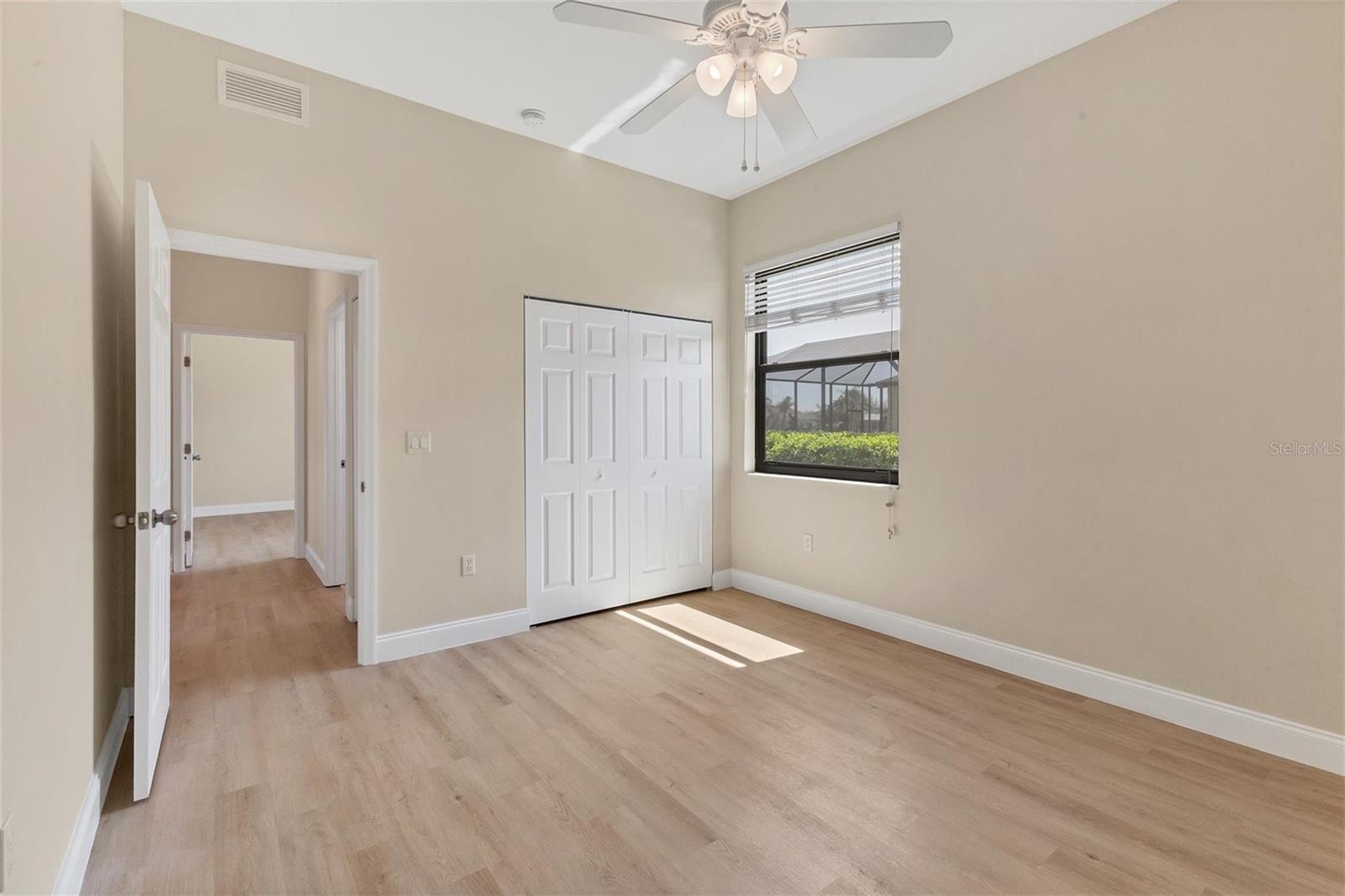 LAUREL MEADOWS - Residential