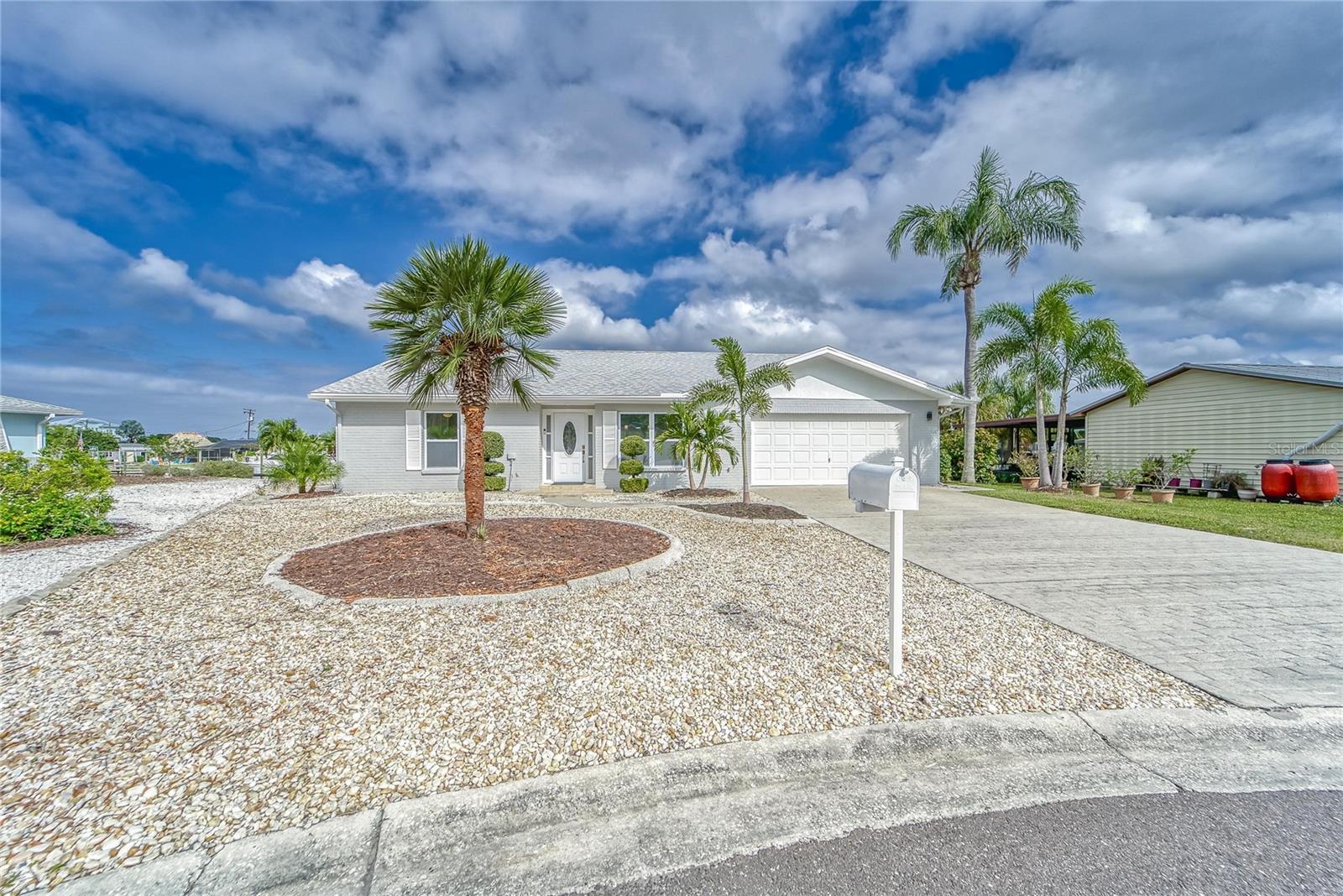 KIMS COVE - Residential