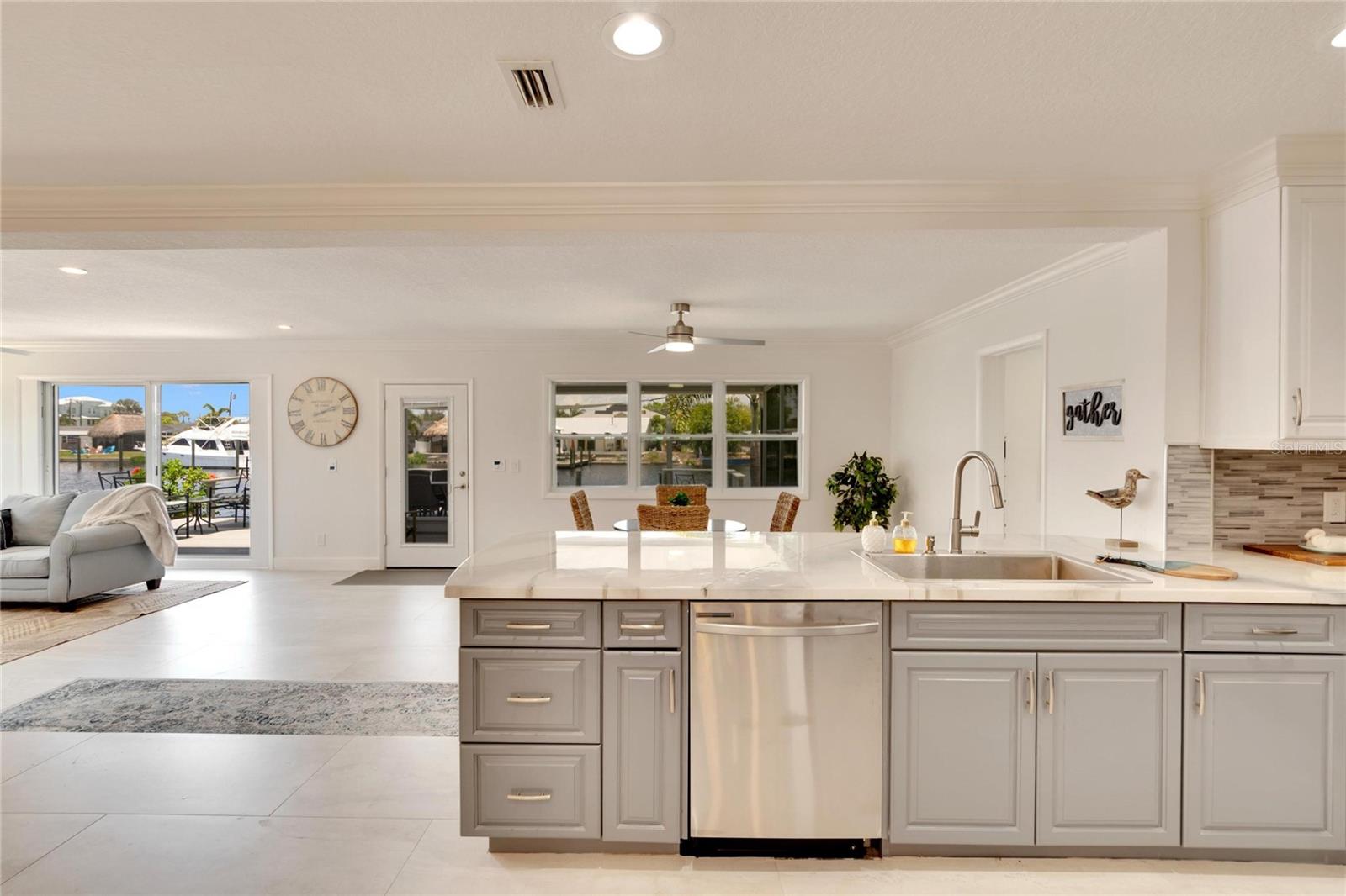 KIMS COVE - Residential