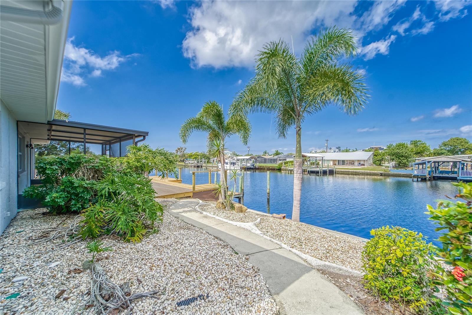 KIMS COVE - Residential