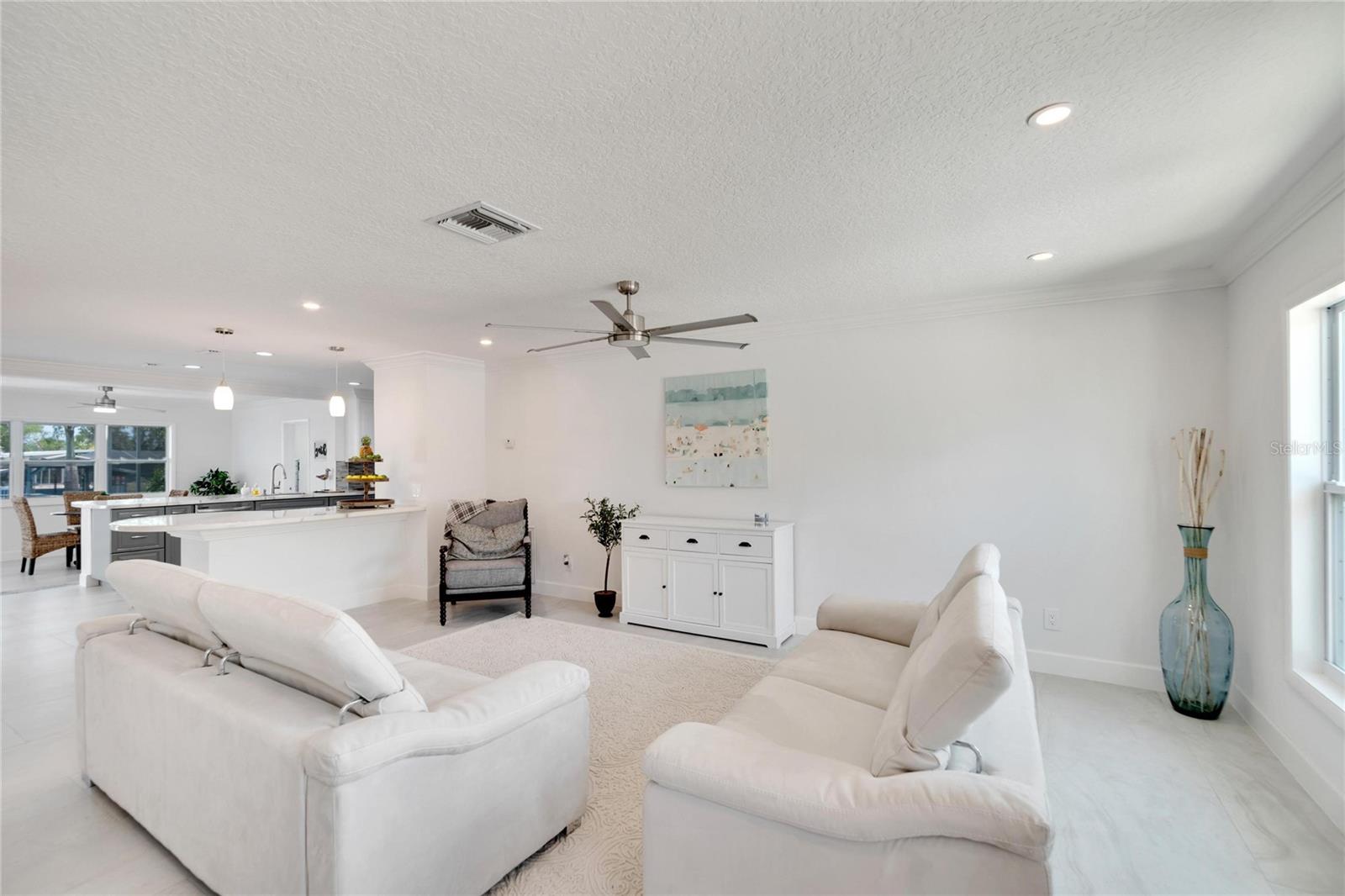 KIMS COVE - Residential