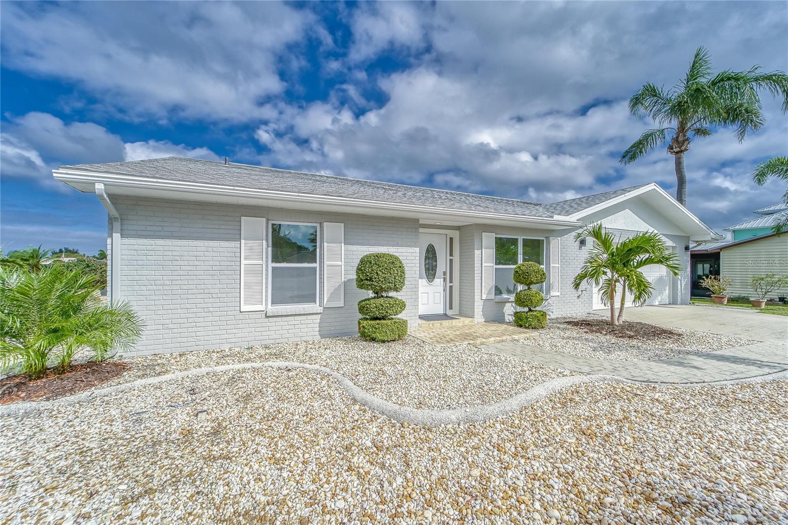 KIMS COVE - Residential