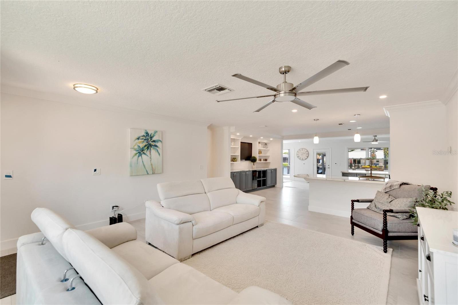 KIMS COVE - Residential