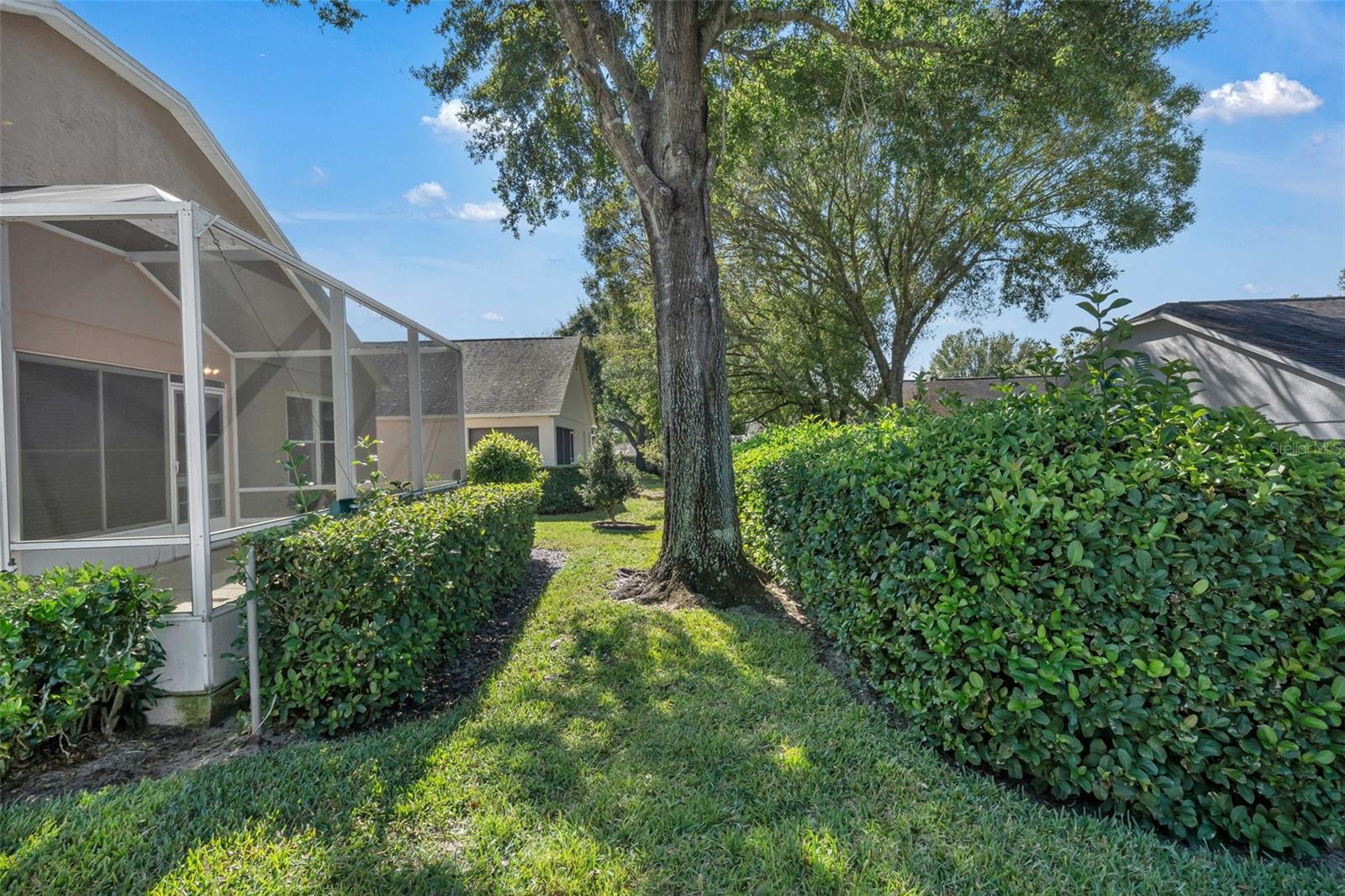 MANCHESTER AT KINGS RIDGE PH I - Residential