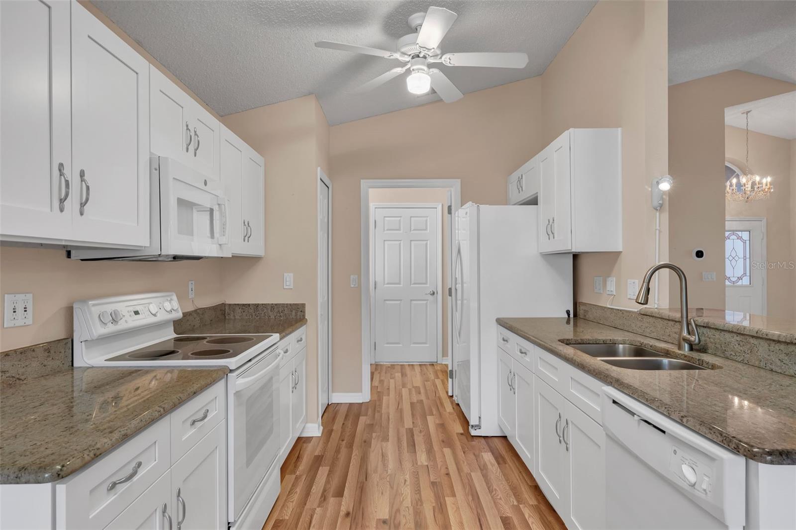 MANCHESTER AT KINGS RIDGE PH I - Residential