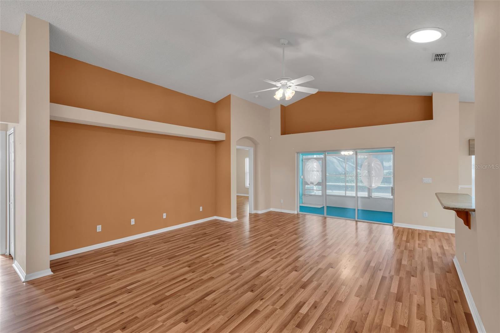 MANCHESTER AT KINGS RIDGE PH I - Residential